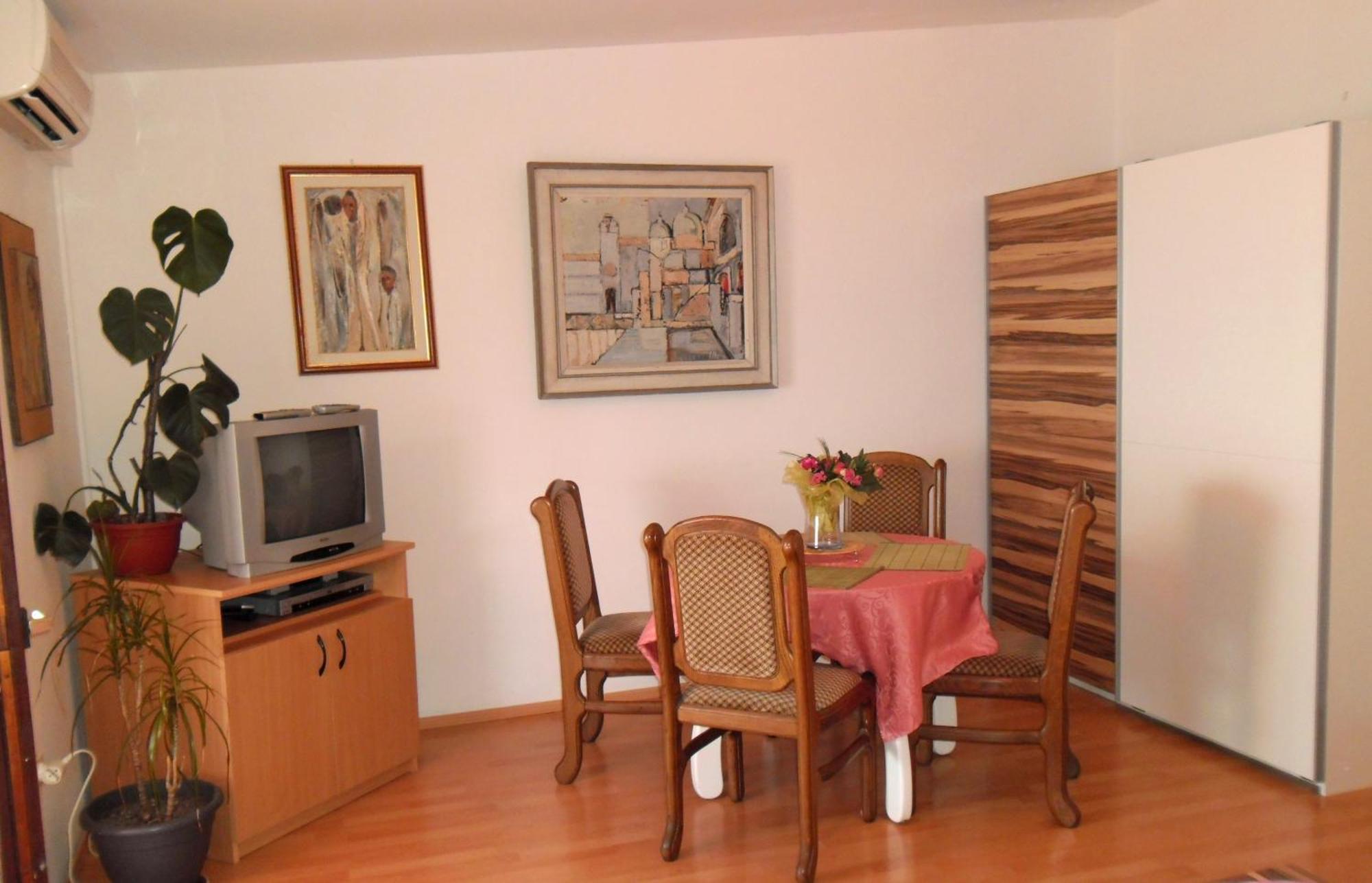 Apartments Kestenovi Dvori Опатия Экстерьер фото
