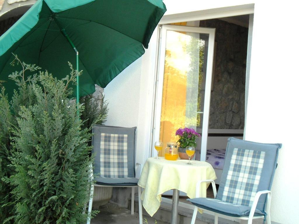 Apartments Kestenovi Dvori Опатия Номер фото