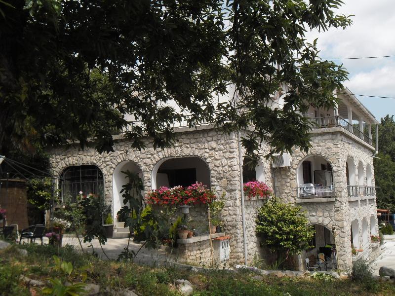 Apartments Kestenovi Dvori Опатия Экстерьер фото
