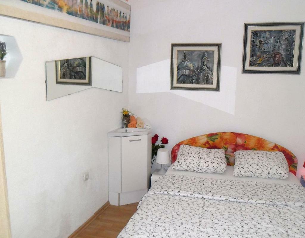 Apartments Kestenovi Dvori Опатия Экстерьер фото